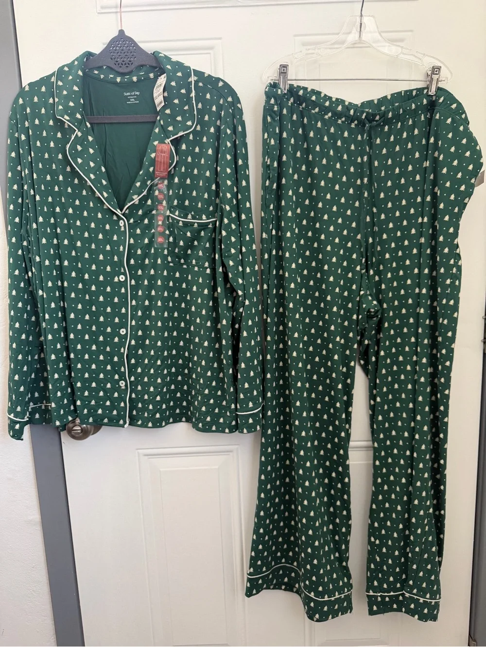 State of Day cozy green